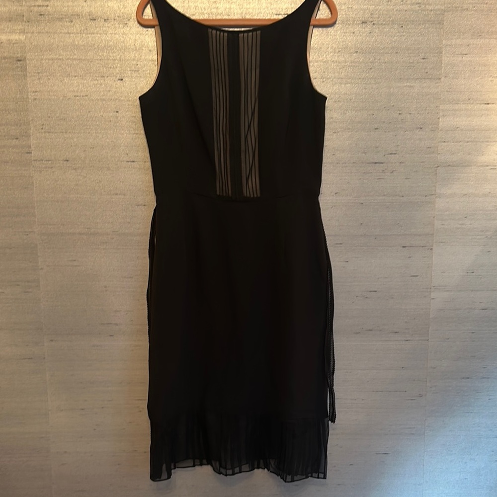 Kay Unger Elegant Black Silk Chiffon Sleeveless Dress Size 8